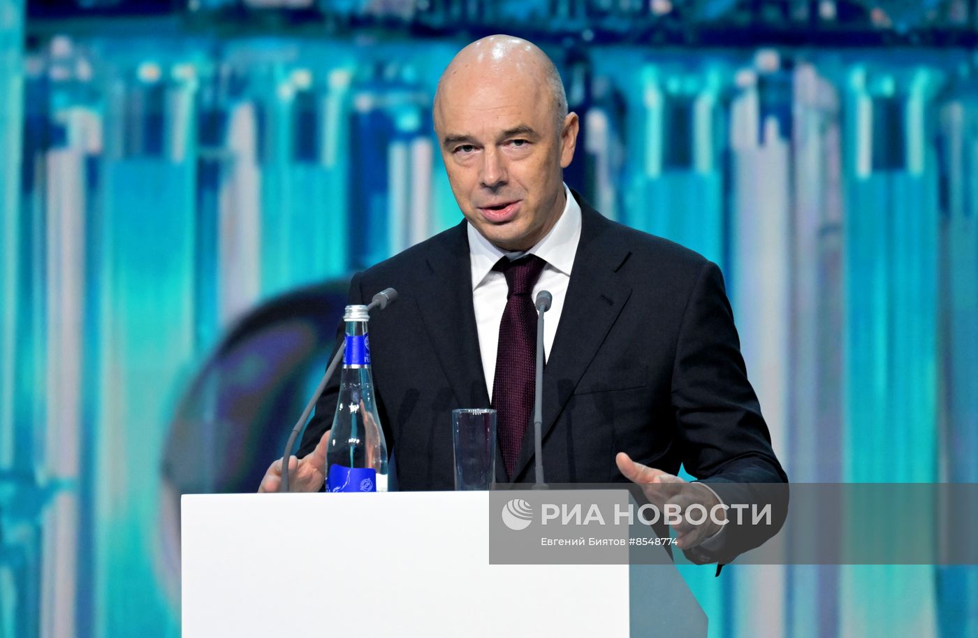 Выставка "Россия". Марафон Знание. Первые. Трек "Родина"