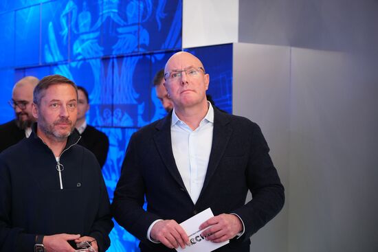 Вице-премьер Д. Чернышенко на открытии выставки "Россия"