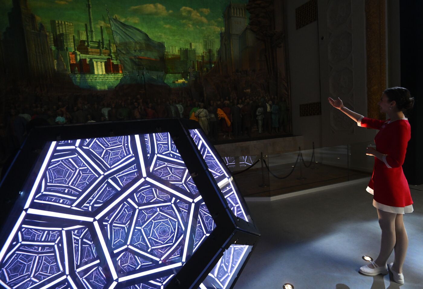 Выставка "Россия". Экспозиция РДДМ и РСВ