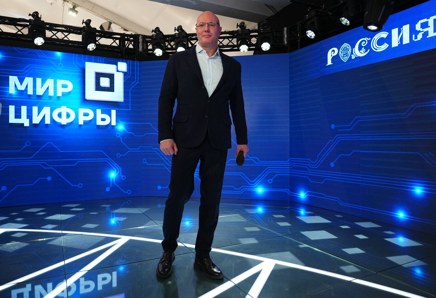 Вице-премьер Д. Чернышенко на открытии выставки "Россия"