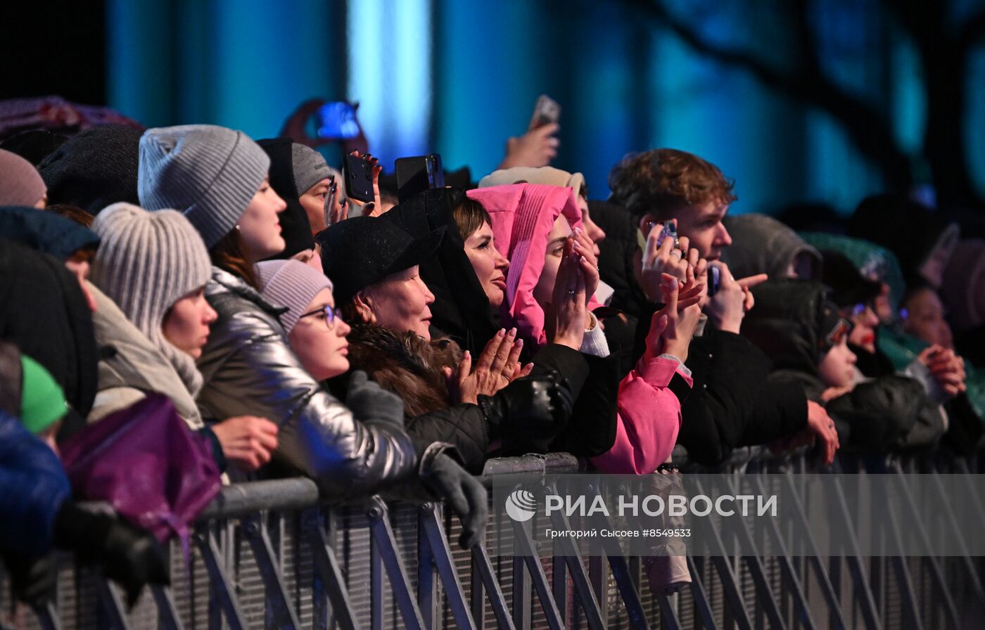 Выставка "Россия". Концерт ко Дню народного единства "Книга народной мудрости"