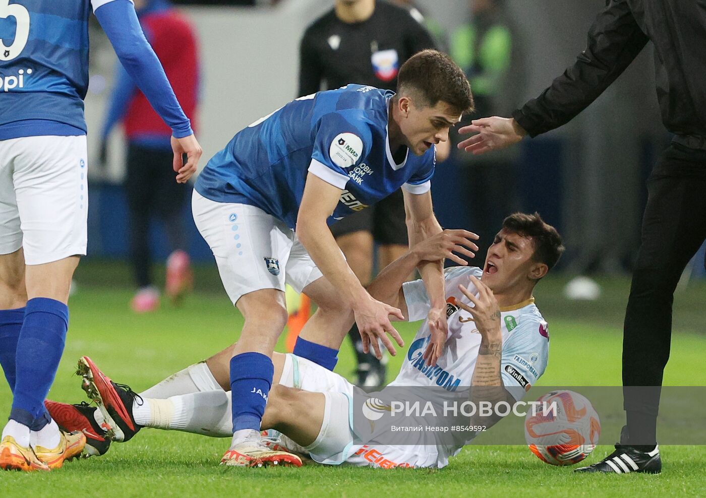 Футбол. РПЛ. Матч "Балтика" - "Зенит"