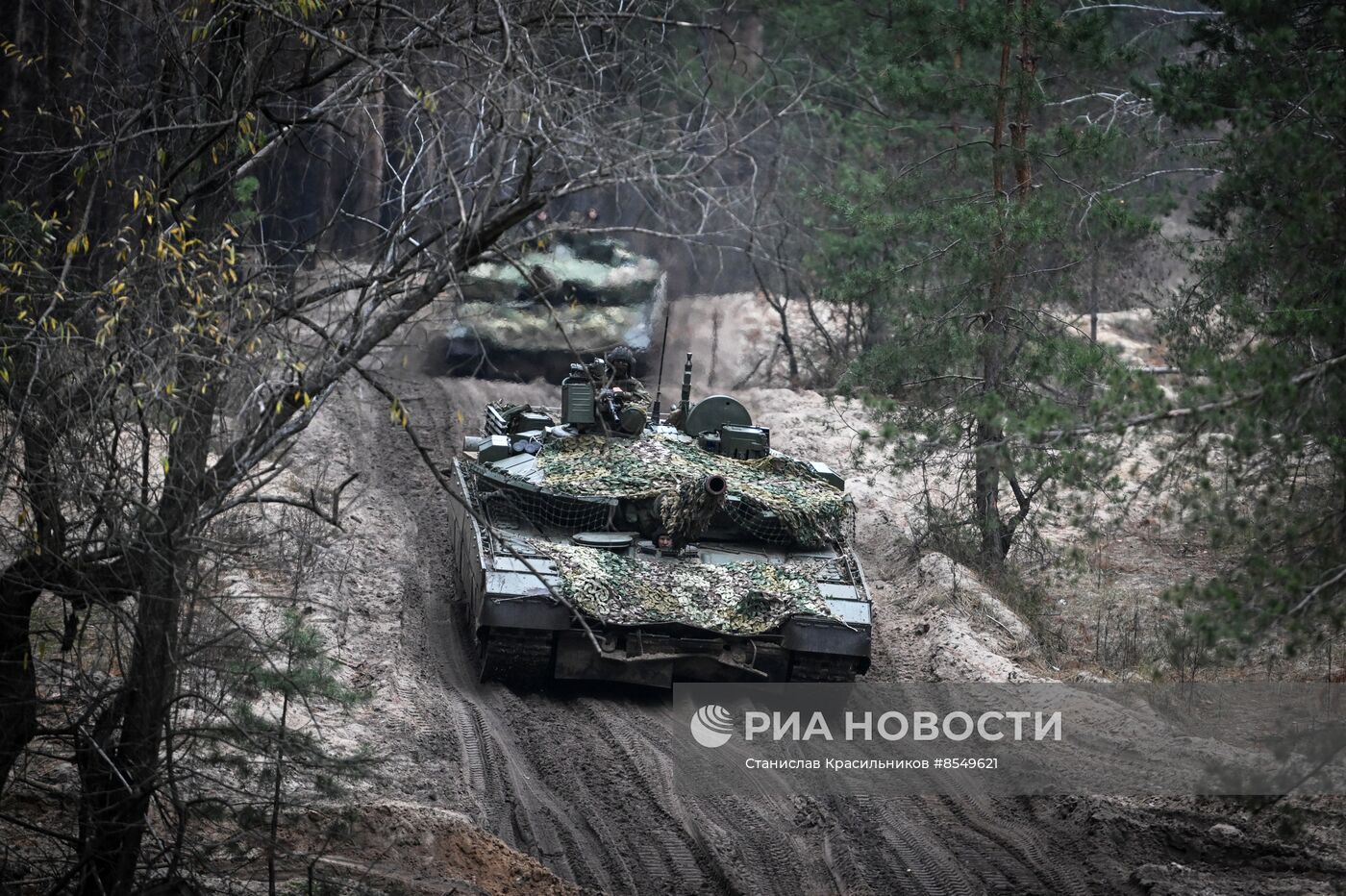 Боевая работа экипажей танков Т-80 на Краснолиманском направлении СВО