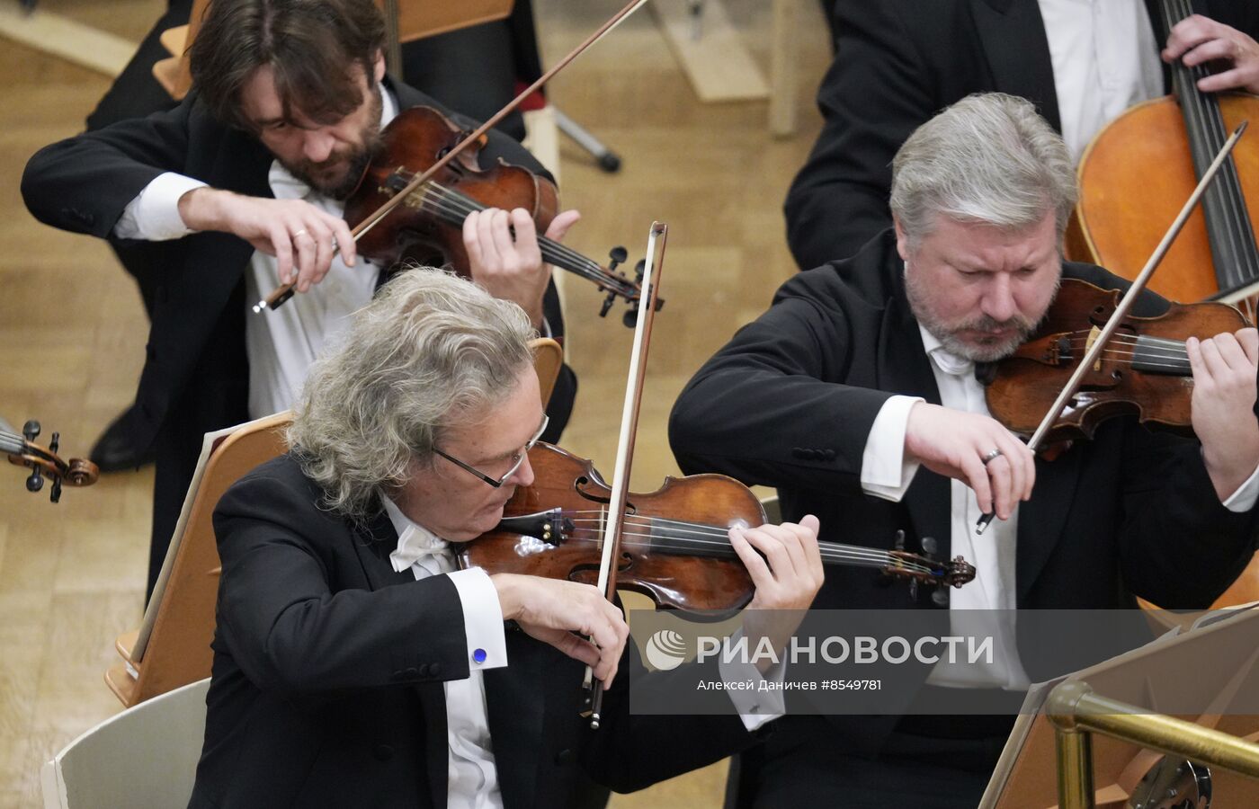 Прощание с Ю. Темиркановым в Санкт-Петербурге