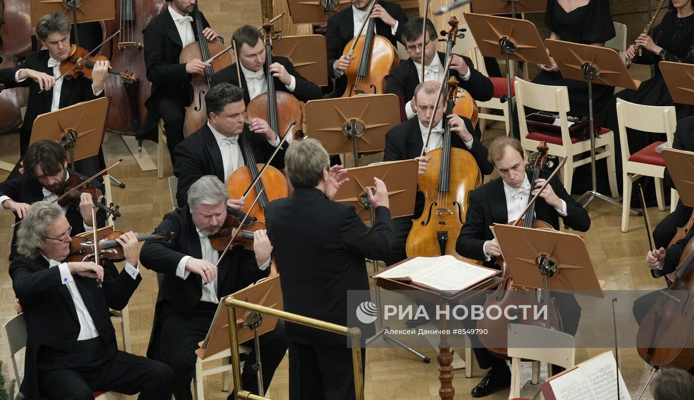 Прощание с Ю. Темиркановым в Санкт-Петербурге