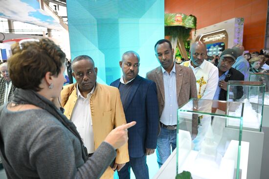 Выставка "Россия". Визит промышленной делегации из Федеративной Демократической Республики Эфиопия