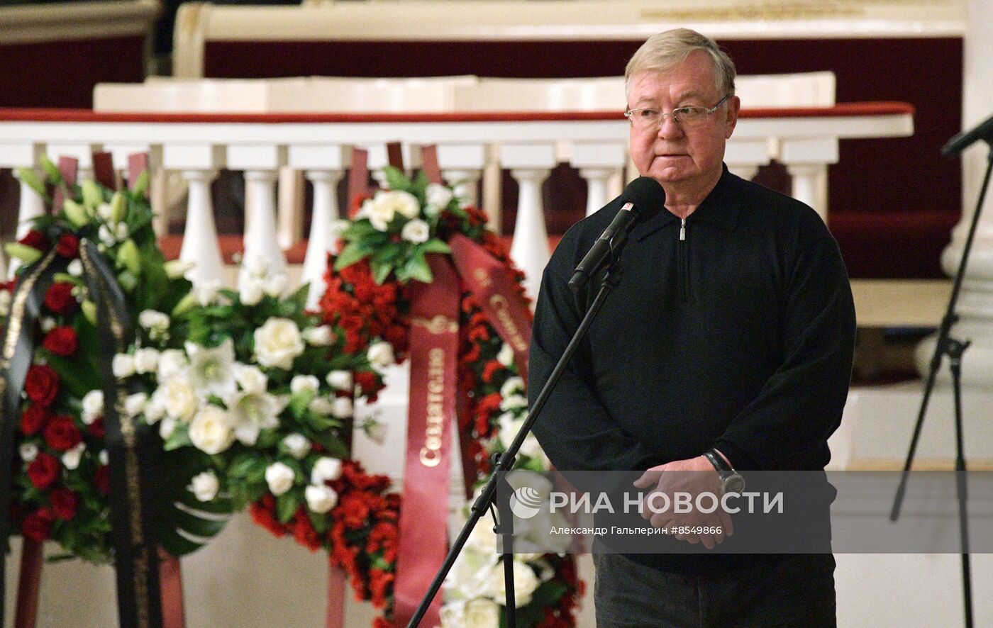 Прощание с Ю. Темиркановым в Санкт-Петербурге