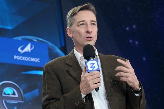 Выставка "Россия". Марафон "Знание. Первые". Трек "Знание. Суверенитет"