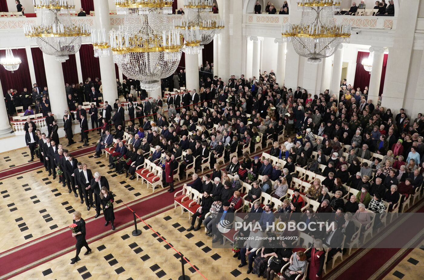 Прощание с Ю. Темиркановым в Санкт-Петербурге