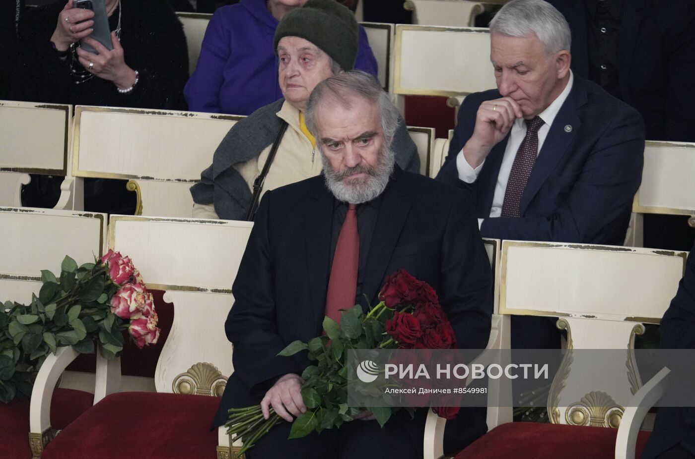 Прощание с Ю. Темиркановым в Санкт-Петербурге