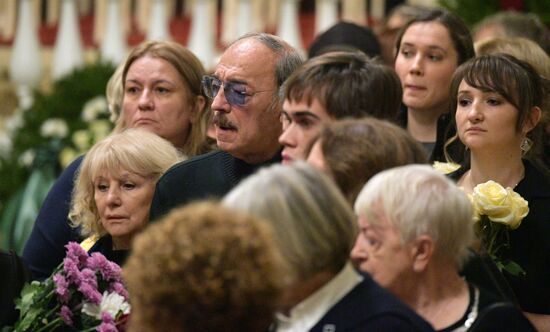 Прощание с Ю. Темиркановым в Санкт-Петербурге