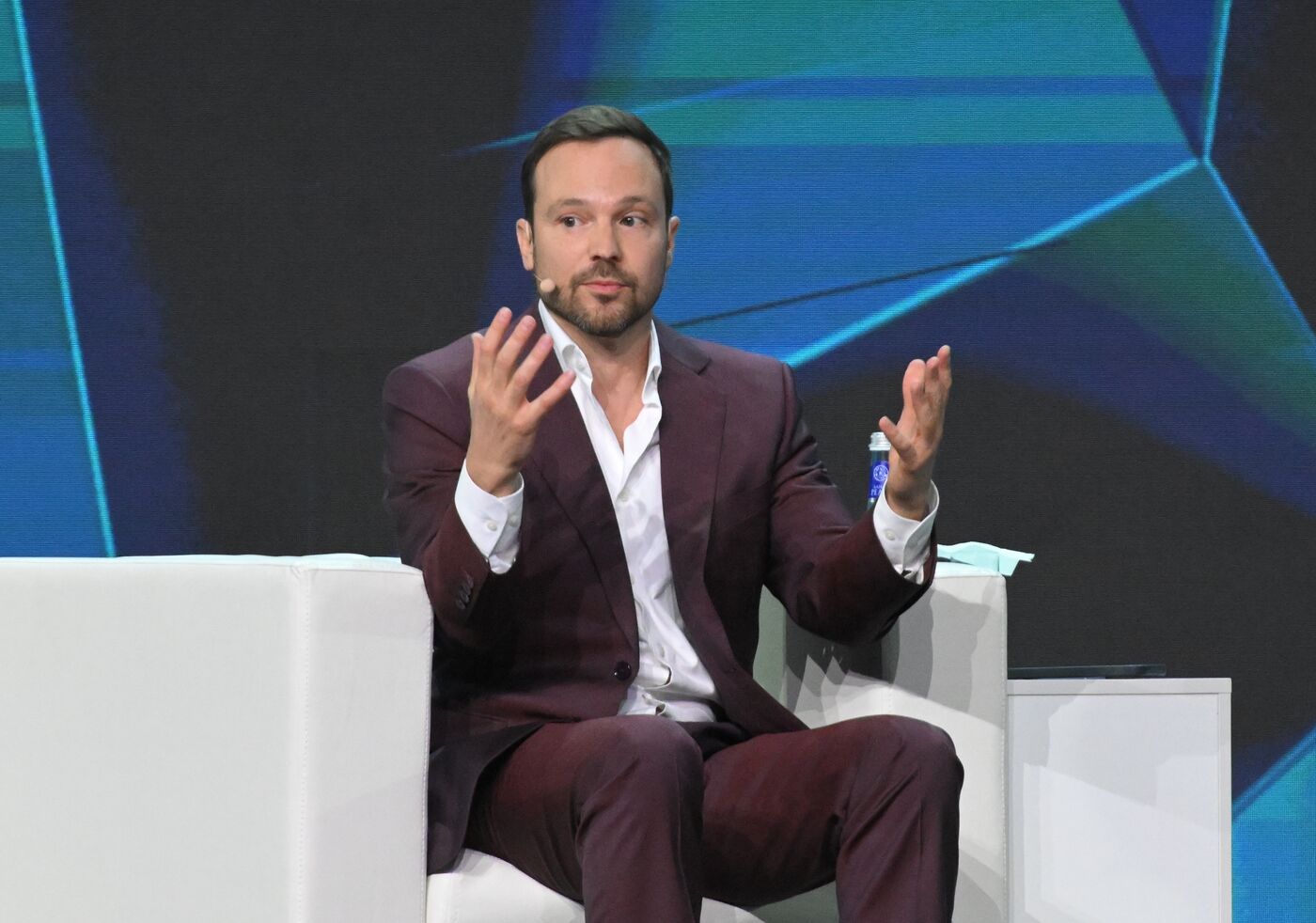 Выставка "Россия". Марафон "Знание. Первые". Трек "Знание. Родина"