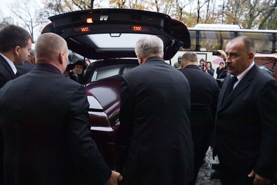 Прощание с Ю. Темиркановым в Санкт-Петербурге