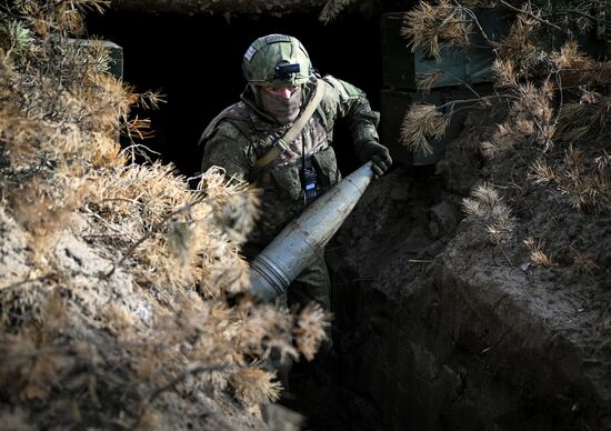 Боевая работа 152-мм пушки 2А3б "Гиацинт-Б" на Краснолиманском направлении СВО