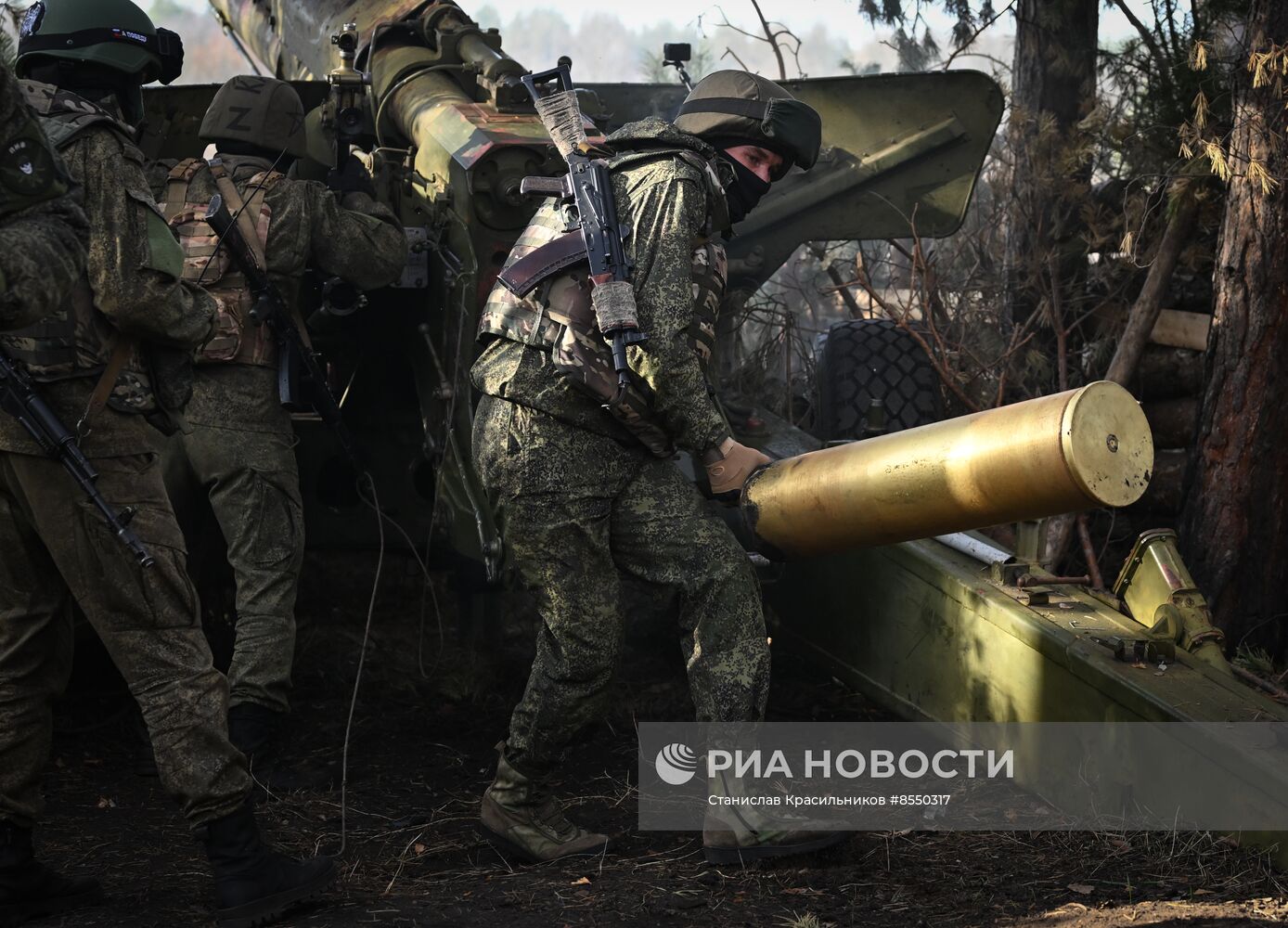 Боевая работа 152-мм пушки 2А3б "Гиацинт-Б" на Краснолиманском направлении СВО