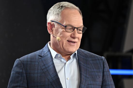 Выставка "Россия".  Марафон "Знание. Первые". Трек "Суверенитет"