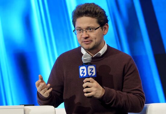 Выставка "Россия". Марафон "Знание. Первые". Трек "Знание. Инновации"