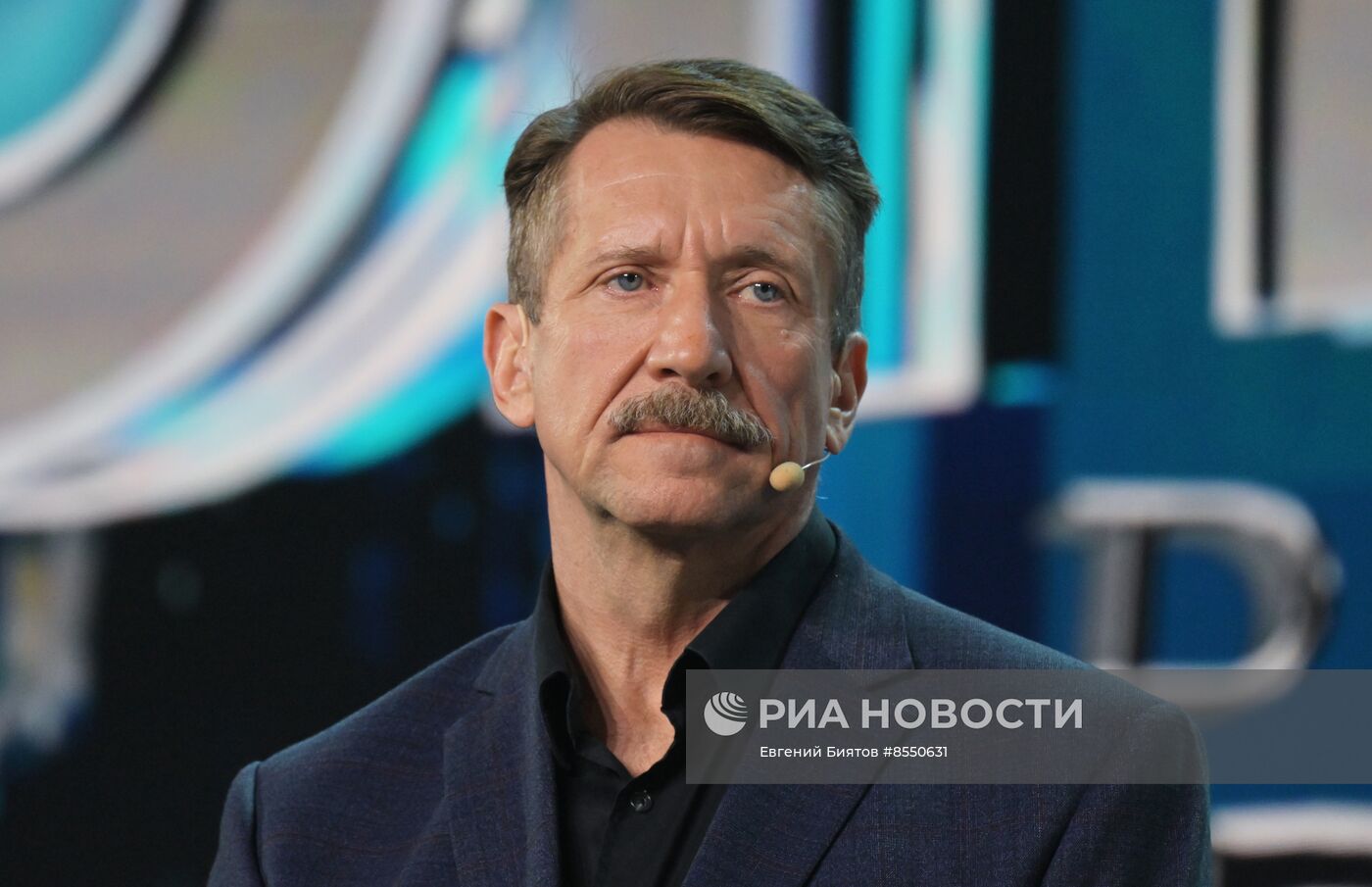 Выставка "Россия". Марафон "Знание. Первые". Трек "Знание. Родина"