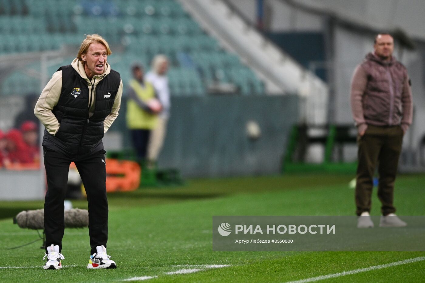 Футбол. РПЛ. Матч "Сочи" - "Динамо"