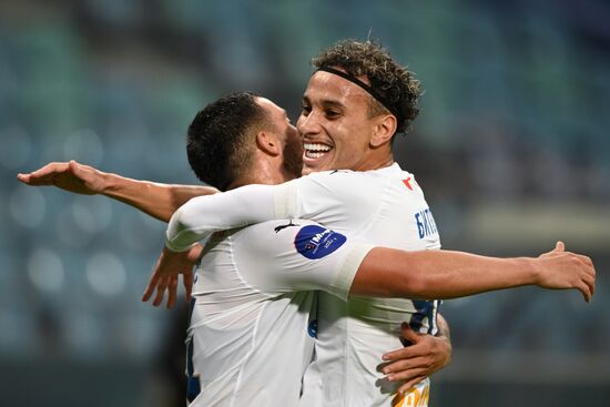 Футбол. РПЛ. Матч "Сочи" - "Динамо"