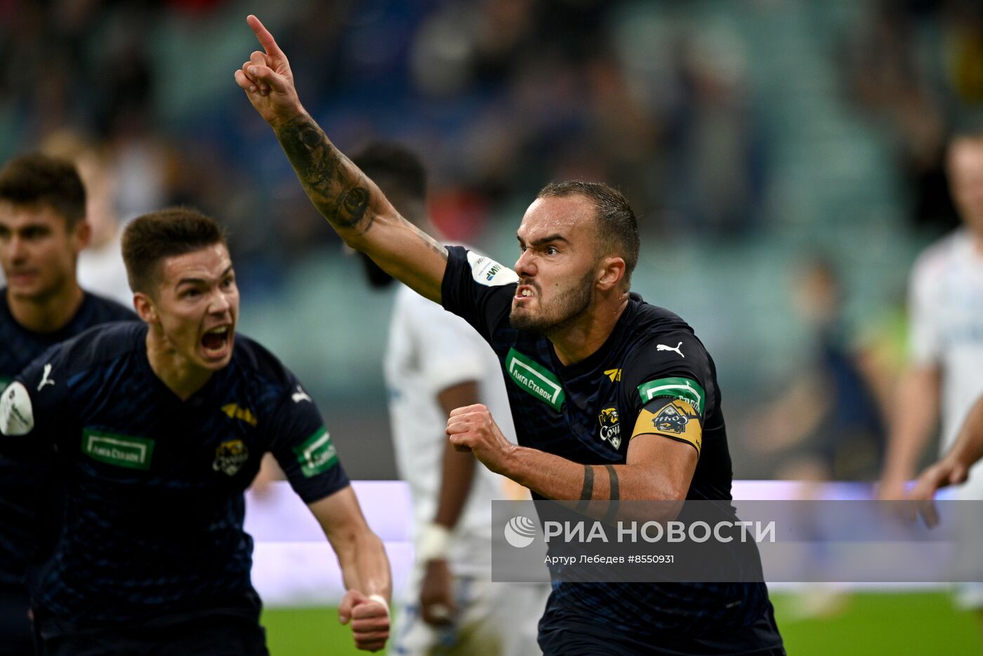 Футбол. РПЛ. Матч "Сочи" - "Динамо"