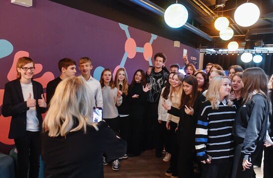 Выставка "Россия". Старт программы, направленной на популяризацию театрального искусства