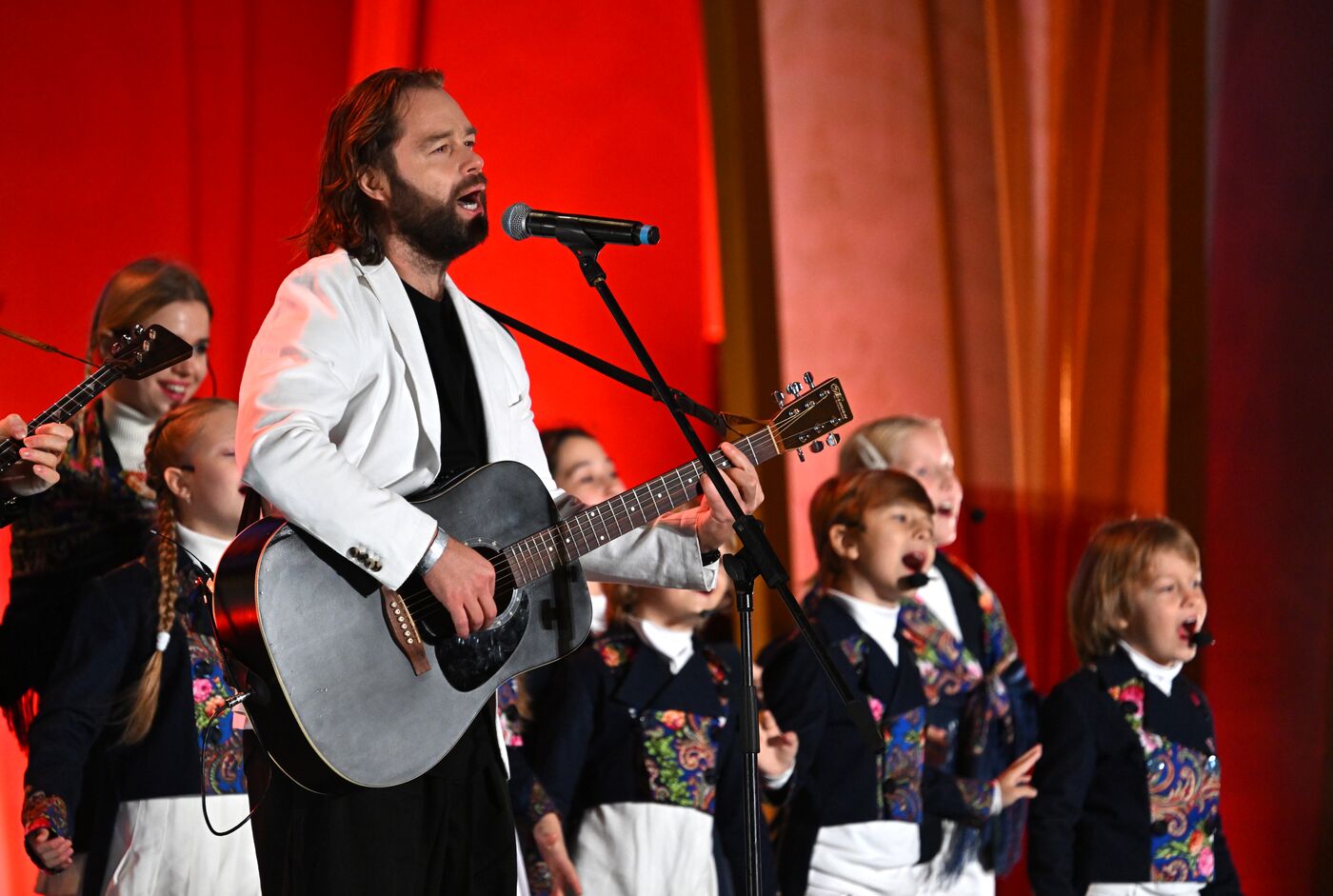 Выставка "Россия". Открытие экспозиции "Первые в России - стране возможностей" с шоу-программой