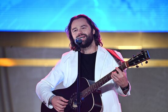 Выставка "Россия". Открытие экспозиции "Первые в России - стране возможностей" с шоу-программой