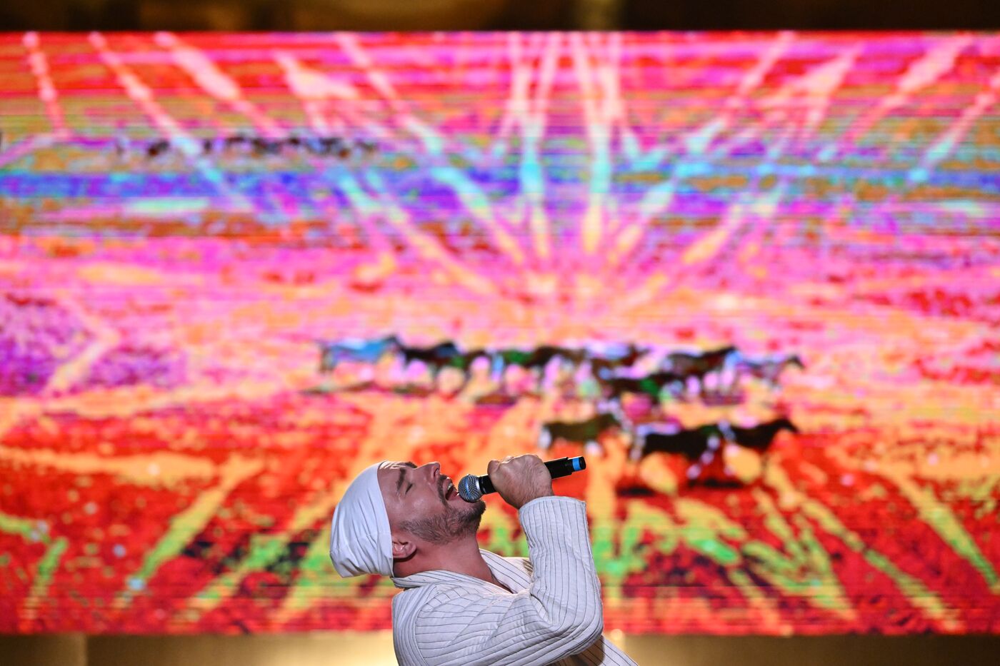 Выставка "Россия". Открытие экспозиции "Первые в России - стране возможностей" с шоу-программой