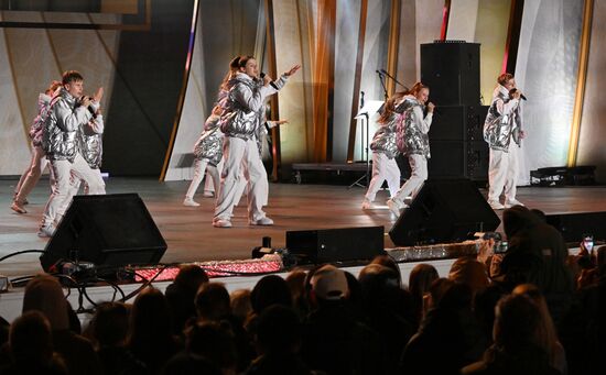 Выставка "Россия". Открытие экспозиции "Первые в России - стране возможностей" с шоу-программой