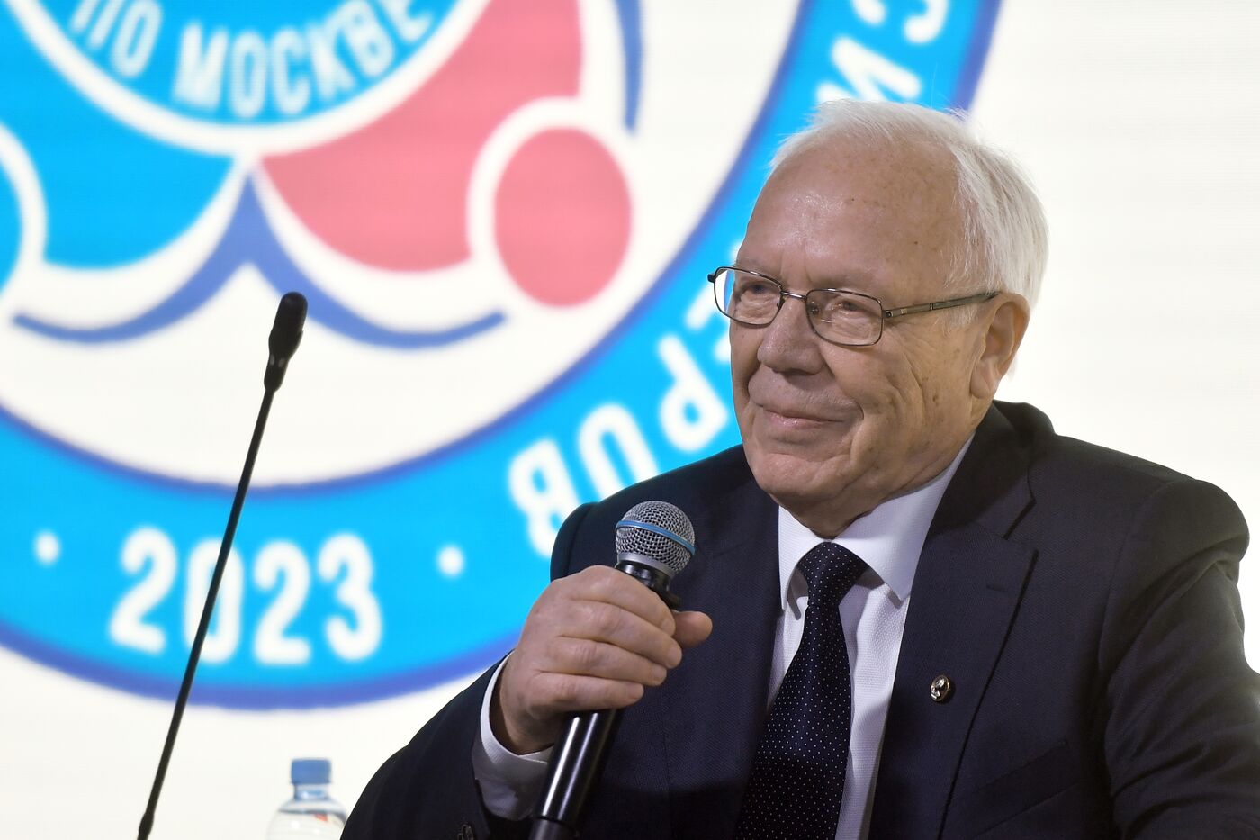 Выставка "Россия". Московский международный фестиваль пенсионеров