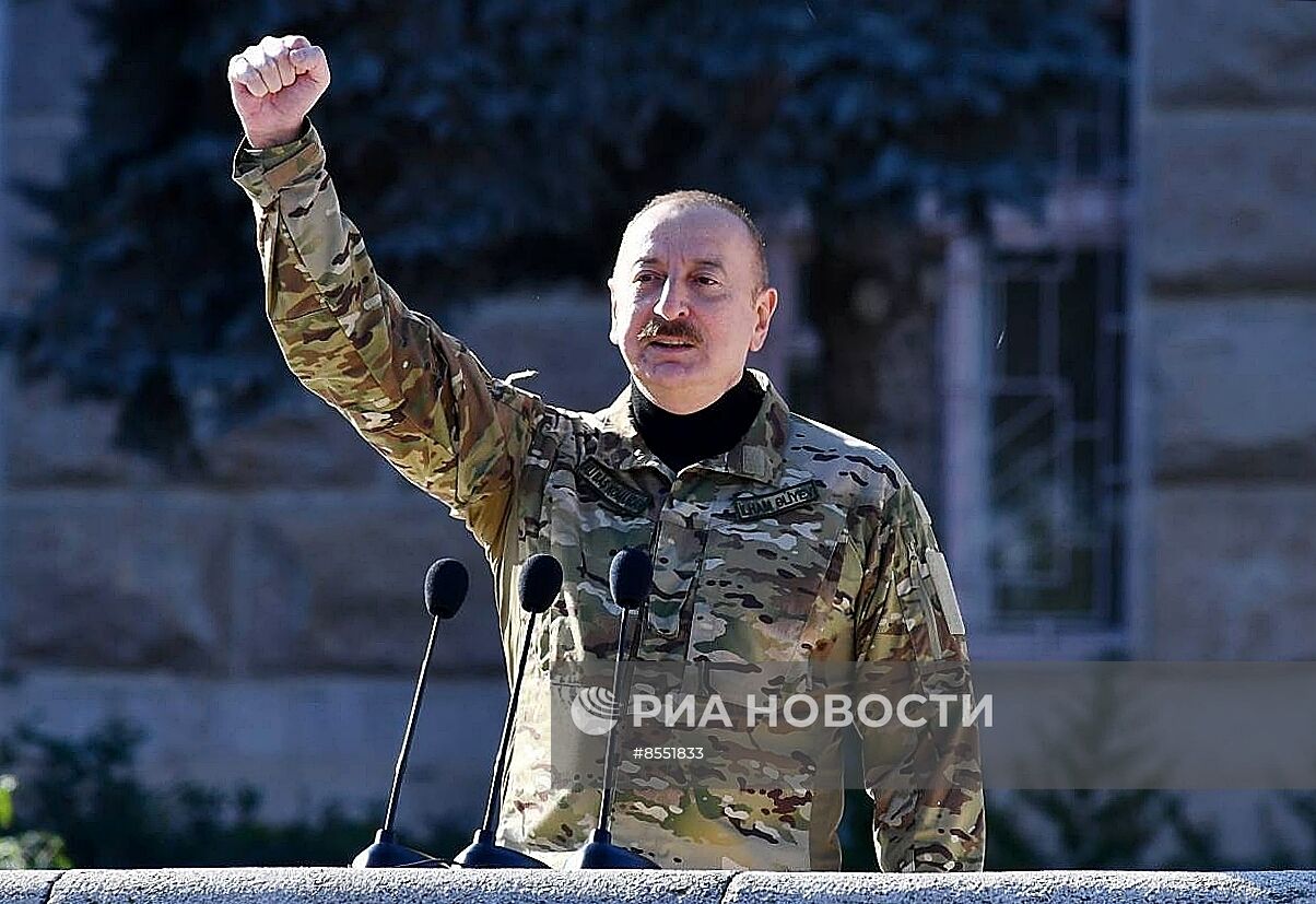 Военный парад в Азербайджане