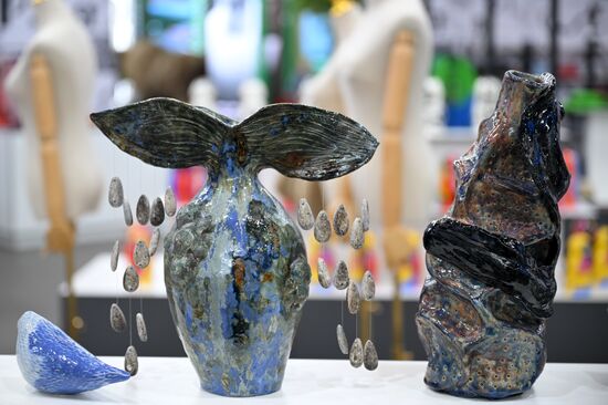 Выставка "Россия". Подготовка Универмага к открытию 