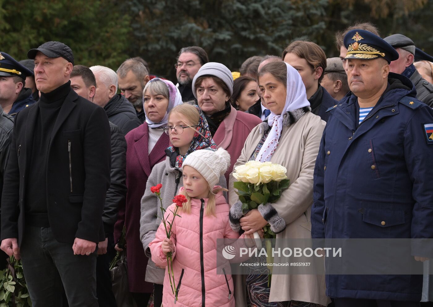 Открытие памятника герою России протоиерею Михаилу Васильеву