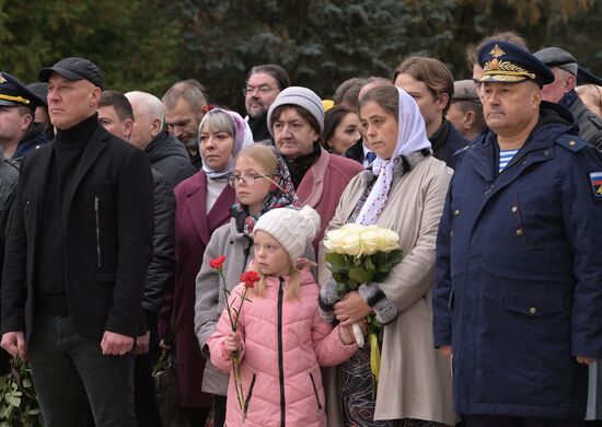 Открытие памятника герою России протоиерею Михаилу Васильеву