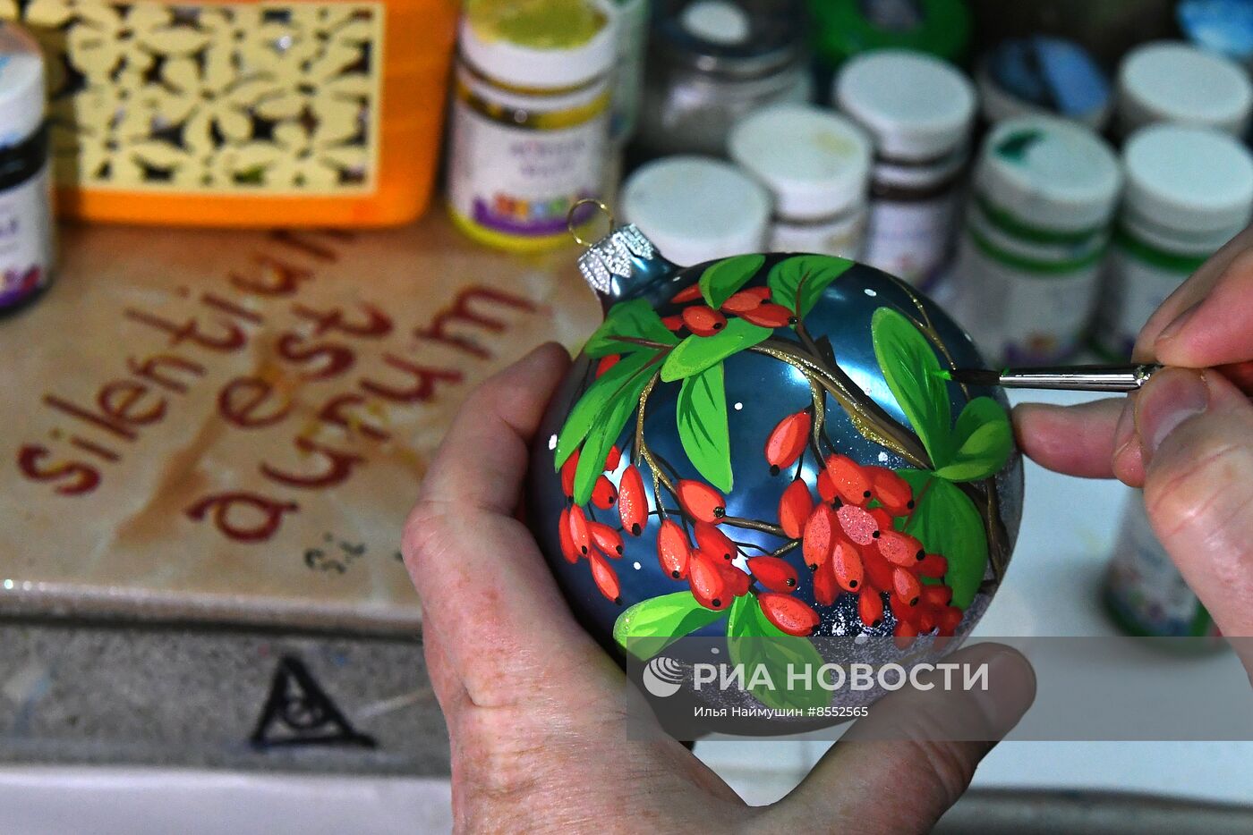 Производство елочных игрушек в Красноярске