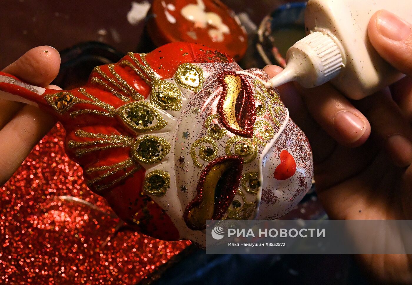 Производство елочных игрушек в Красноярске