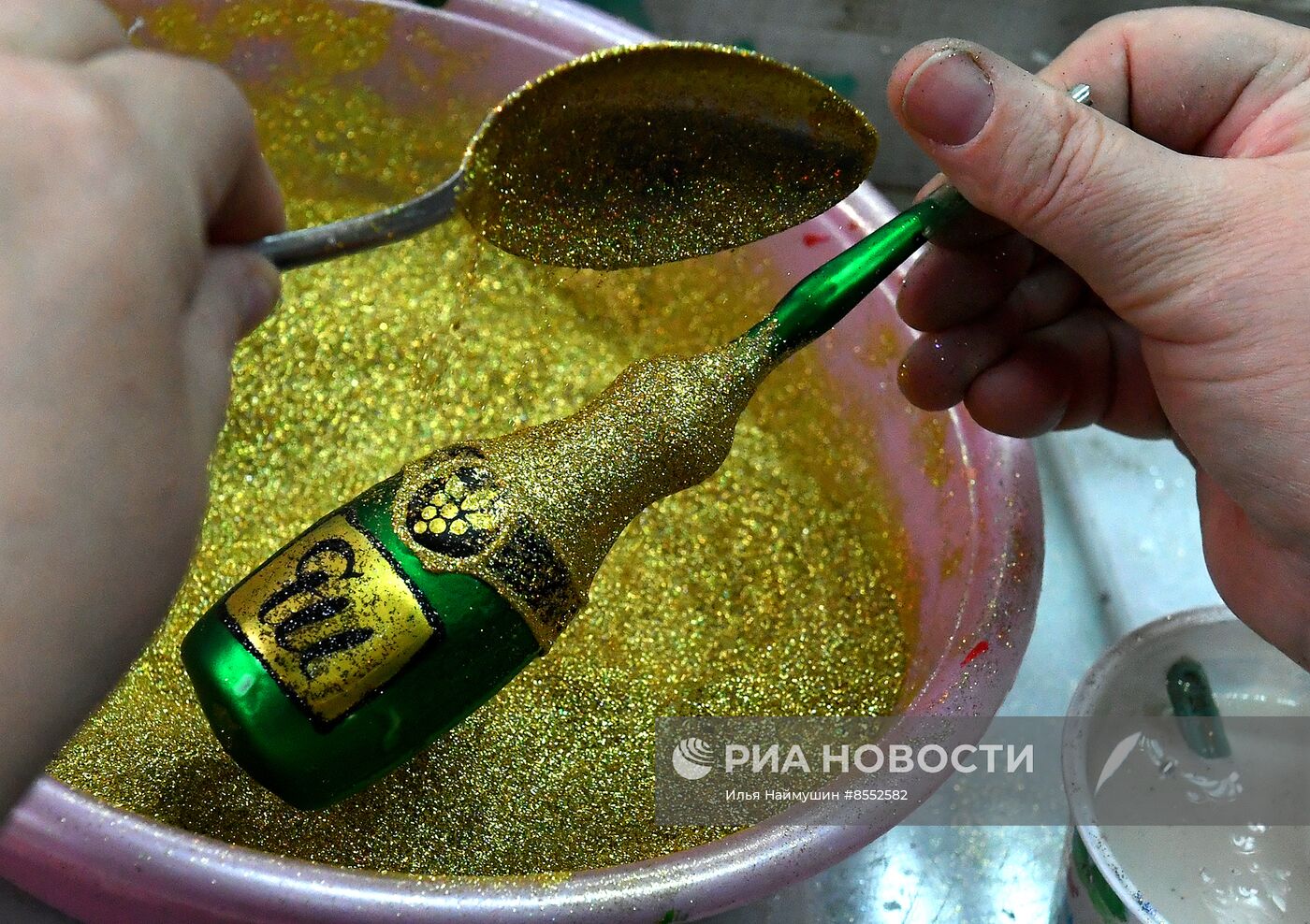 Производство елочных игрушек в Красноярске