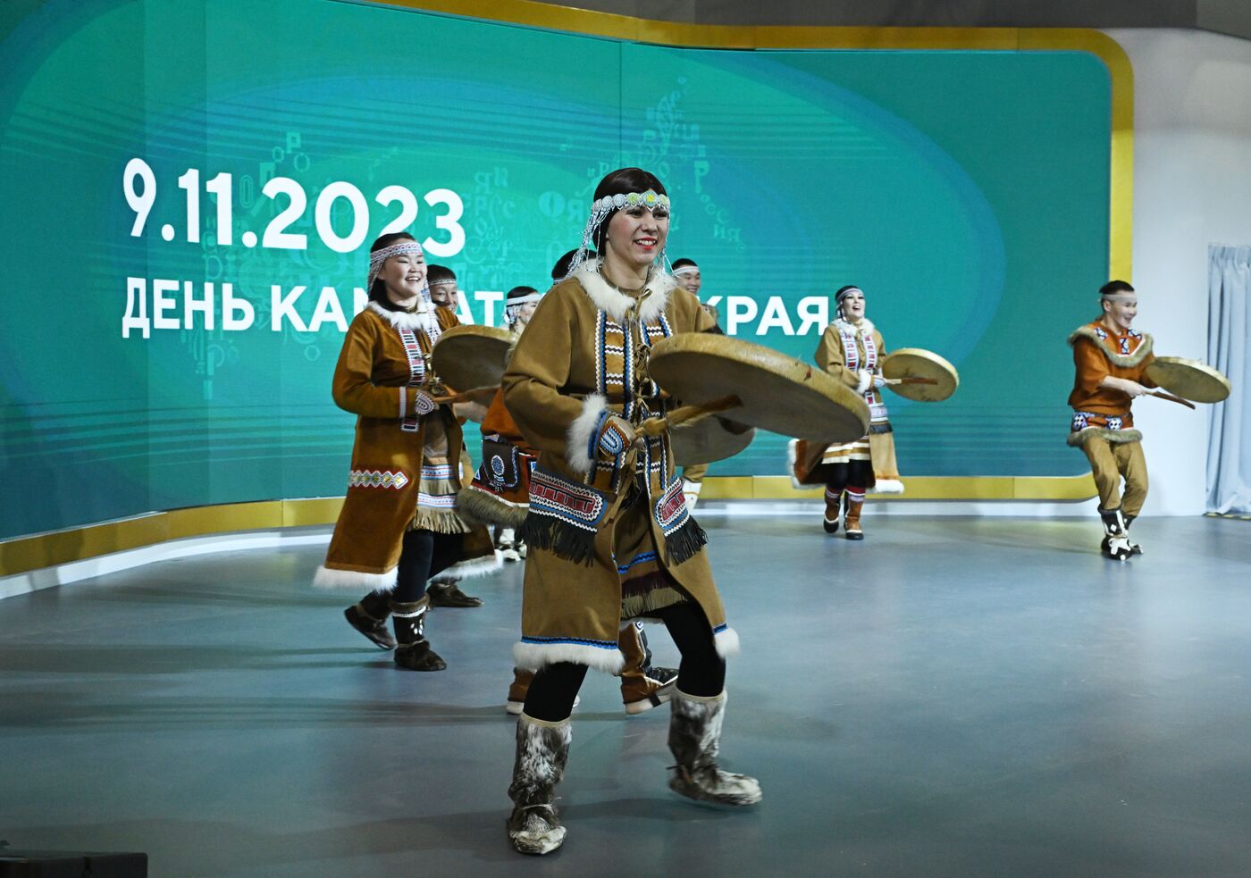 Выставка "Россия". День Камчатского края