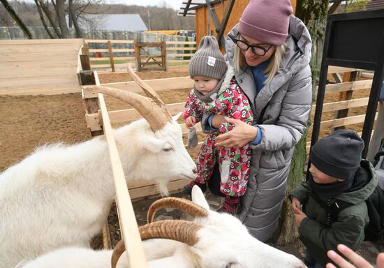 Выставка "Россия". Экспозиция "Есть свое!"