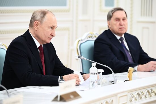 Визит президента РФ В. Путина в Казахстан