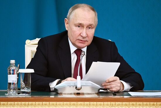 Визит президента РФ В. Путина в Казахстан