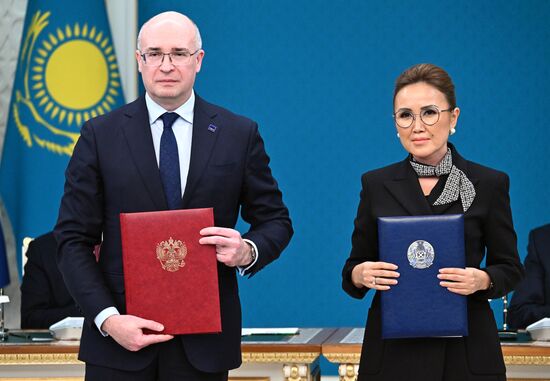 Визит президента РФ В. Путина в Казахстан