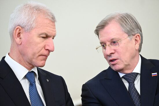 Визит президента РФ В. Путина в Казахстан