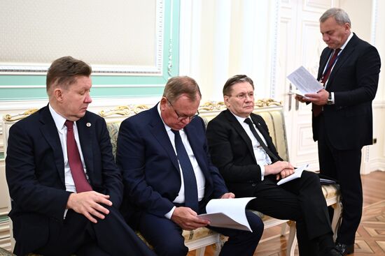 Визит президента РФ В. Путина в Казахстан