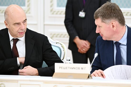 Визит президента РФ В. Путина в Казахстан