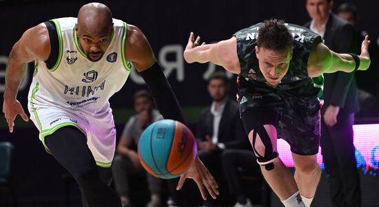 Баскетбол. Единая лига ВТБ. Матч УНИКС - "Руна"