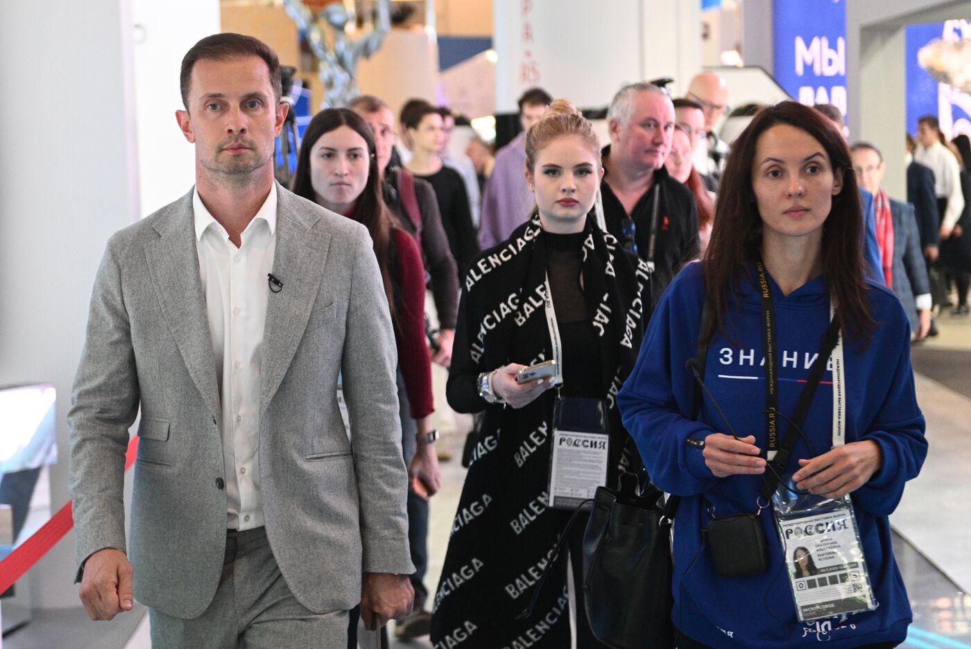 Выставка "Россия". Авторская экскурсия с генеральным директором компании "ГЛОНАСС" Алексеем Райкевичем