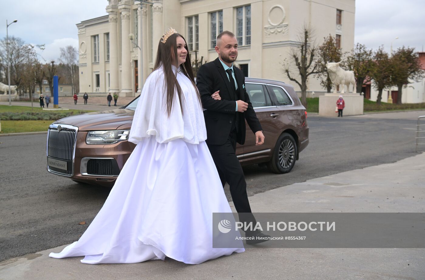 Выставка "Россия". Свадьба на ВДНХ: "День космического масштаба"