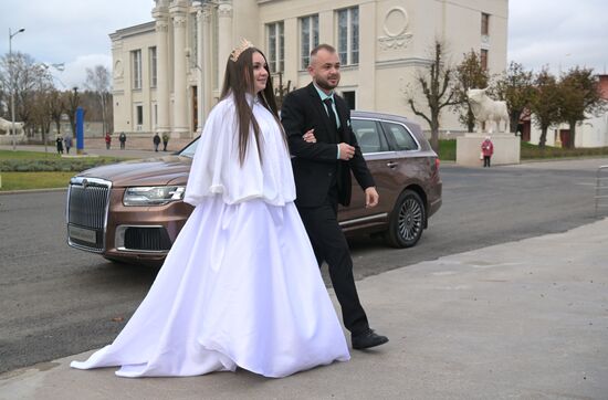 Выставка "Россия". Свадьба на ВДНХ: "День космического масштаба"